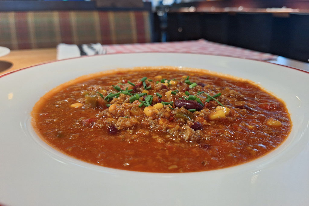 Chili con Carne im Teller - Block House am Naschmarkt Chili con Carne im Teller - Block House am Naschmarkt